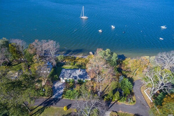 160 feet of beachfront.