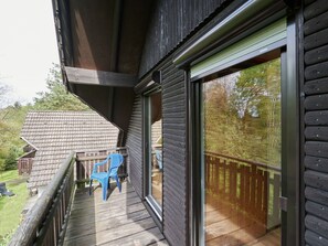 Bâtiment, Plante, Architecture, Arbre, Escaliers, Bois, Zone Résidentielle, Maison, Immobilier, Façade