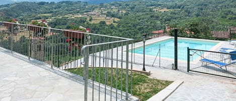 Propriété, Balustrade, Piscine, Le Fer, Immobilier, Architecture, Rail Garde, Loisir, Maison, Clôture