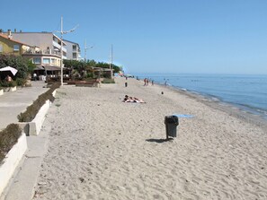 Sky, Water, Azure, Beach, Coastal And Oceanic Landforms, Building, Summer, Shore, Horizon