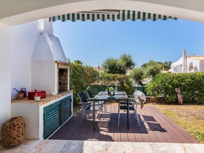 Propriété, Bâtiment, Domicile, Maison, Pièce, Immobilier, Zone Résidentielle, Architecture, Design Intérieur, Meubles