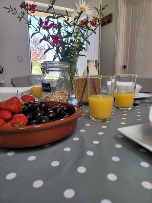 Breakfast meal