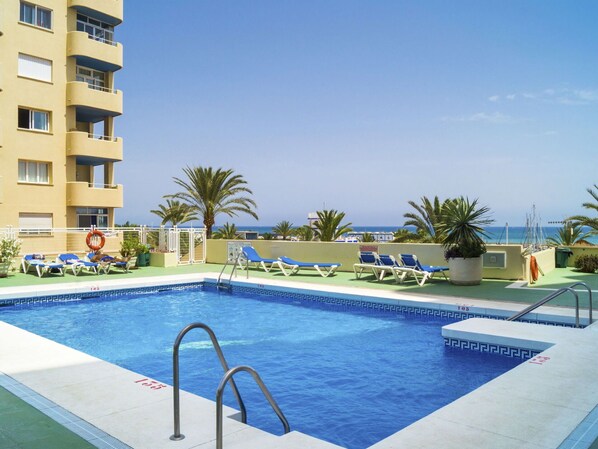 Schwimmbad, Eigentum, Gebäude, Resort, Wohnung, Grundeigentum, Urlaub, Eigentumswohnung, Haus, \"Stadt
