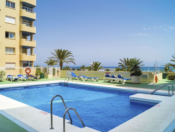 Schwimmbad, Eigentum, Gebäude, Resort, Wohnung, Grundeigentum, Urlaub, Eigentumswohnung, Haus, \"Stadt