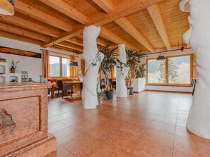 Plante, Bâtiment, Bois, Design Intérieur, Éclairage, Plante D'Appartement, Sol, Sol, Dur