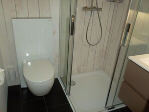 Toilette, Siège De Toilette, Salle De Bains, Luminaire Plomberie, Design Intérieur, Sol, Sol, Plomberie