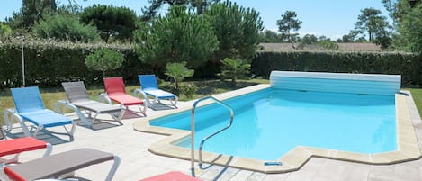 Sky, Water, Plant, Swimming Pool, Blue, Tree, Azure, Outdoor Furniture, Shade, Sunlounger