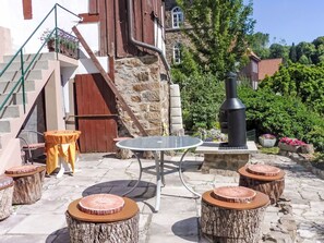 Möbel, Gartenmöbel, Stuhl, Tisch Im Freien, Holzbeize, Terrasse, Blumentopf, Garten, Hinterhof, Hartholz