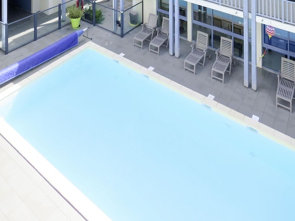 Water, Table, Chair, Swimming Pool, Rectangle, Flooring, Shade, Floor, Leisure, Composite Material