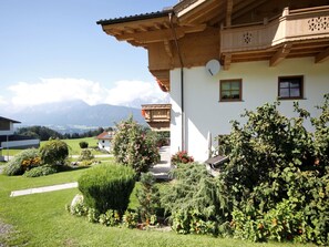 Eigentum, Haus, Gebäude, Zuhause, Grundeigentum, Ländliches Gebiet, Die Architektur, Baum, Dorf, Bauernhaus