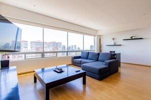 Bright and cozy living room