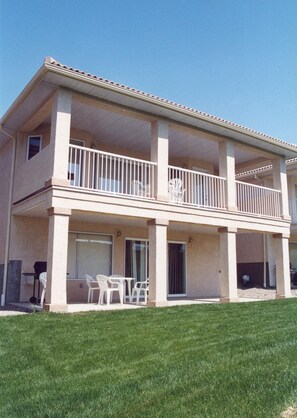 View Decks onto the 15th Fairway of the Golf Course