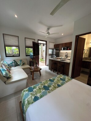 Newly renovated casita with full kitchen, bath and private patio.  