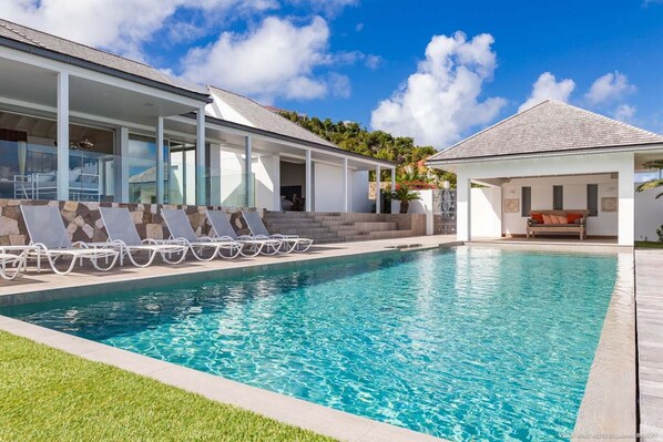 Villa Wine Note - a stunning St Barts villa in St Jean