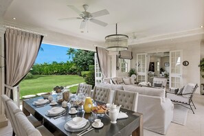 Outdoor dining
