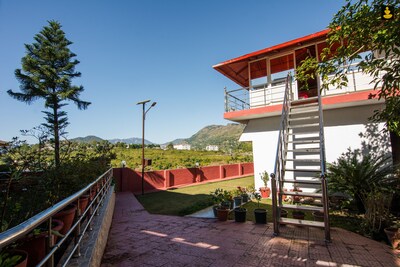 LivingStone Lake View Resort Premium Room