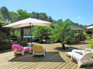 Plante, Ciel, Meubles, Ombre, Mobilier De Jardin, Arbre, Loisir, Chaise, Arecales, Eco Hôtel