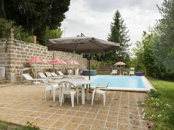 Plant, Table, Furniture, Sky, Chair, Swimming Pool, Umbrella, Cloud, Outdoor Table, Tree