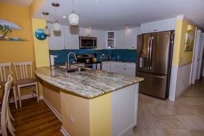 Gorgeous Remodeled Kitchen