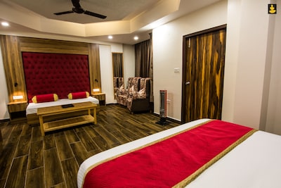 LivingStone Mountain retreat Chail Premium Plus Room