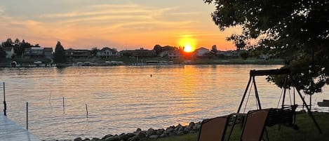 Sunset views from the lakefront!