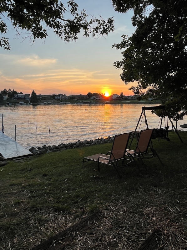 Sunset views from the lakefront!