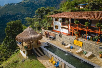 Finca la Manchuria - An authentic and original coffee Lodge - 2h from Medellín