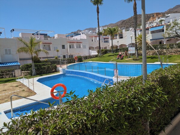 New size pool(no lifeguard needed) 