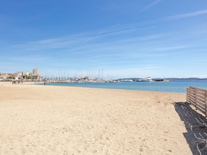 Himmel, Wolke, Wasser, Azurblau, Küsten Und Ozeanische Forms, Strand, Horizont, Wasserweg, Landschaft