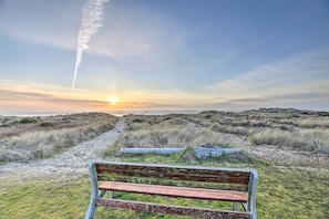 Exterior | Steps to Beach