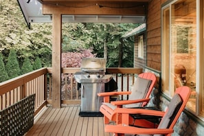 BBQ on front deck