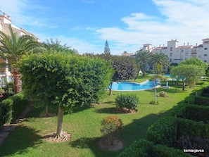 View of la Isla pool from balcony.