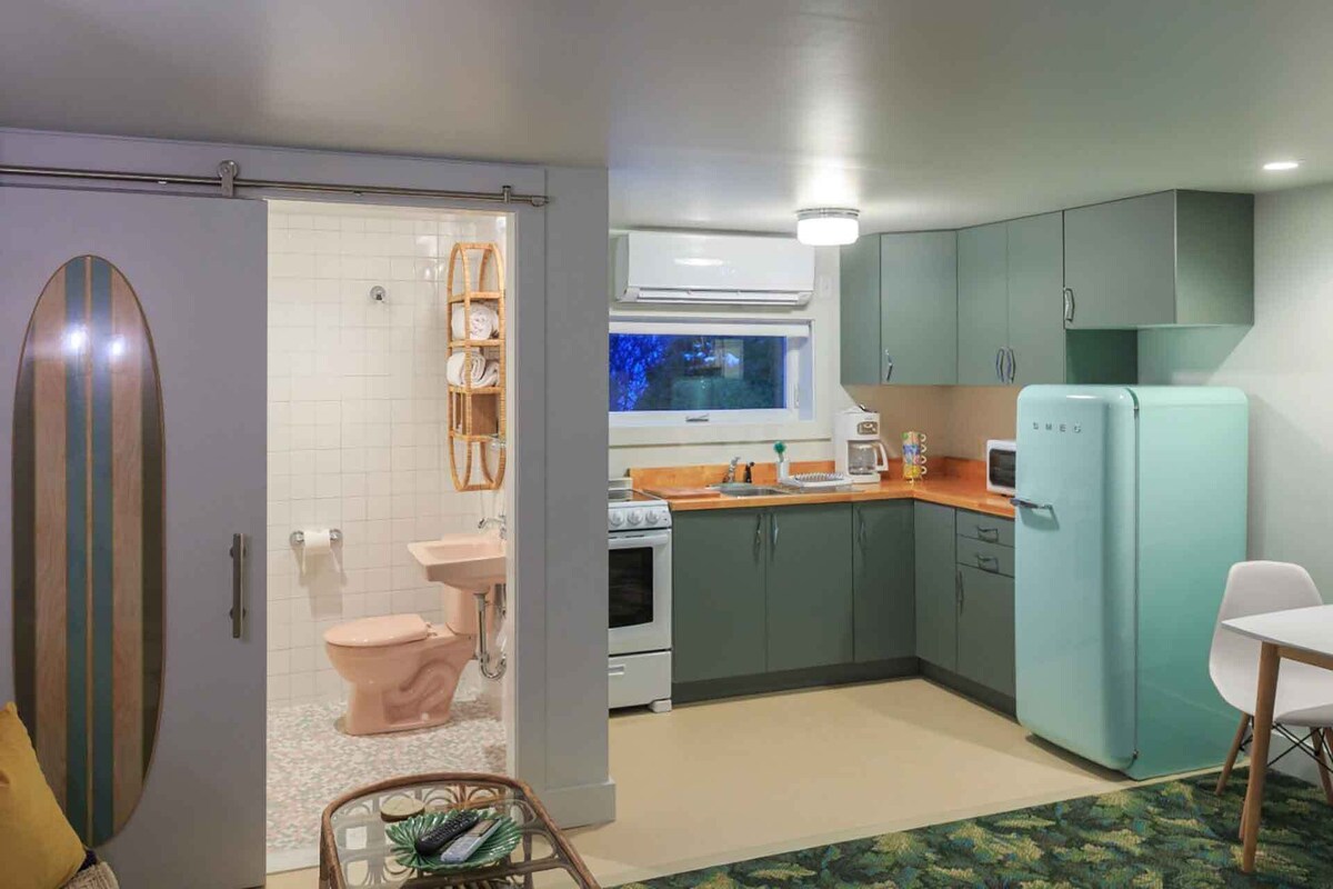 Rye Motor Inn – Deluxe Queen Studio Apartment – ADULTS ONLY
