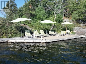 Dock