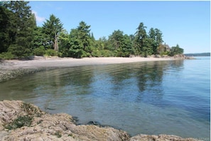 Beautiful Beddis Beach just a 2-minute walk from your door