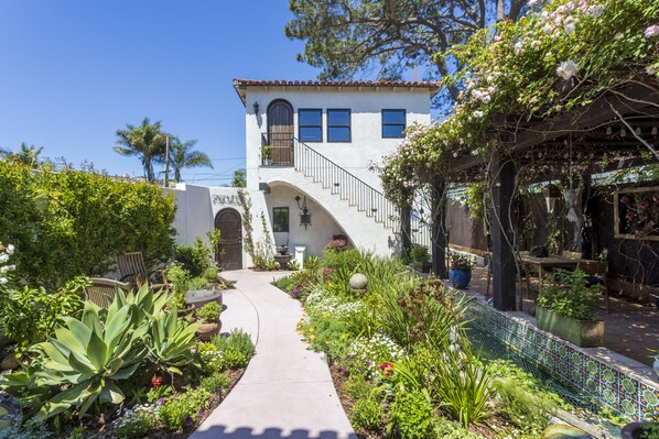 garden walkway looking up to Casita