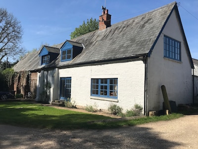 Secluded Cottage at Woodlands