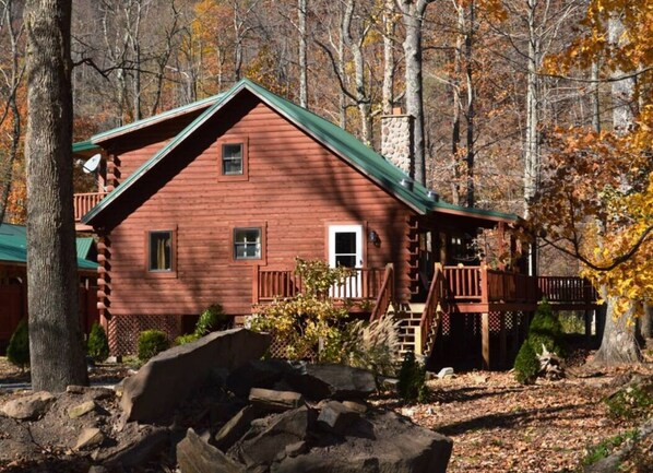 Elk Cabin from parking area