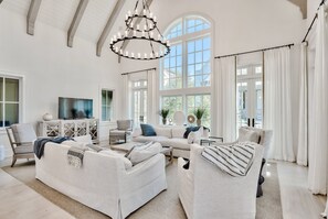 Second Floor: Living Area