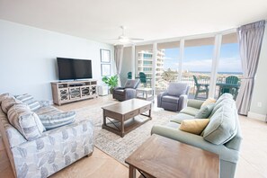 Caribe Resort C410 Living Room