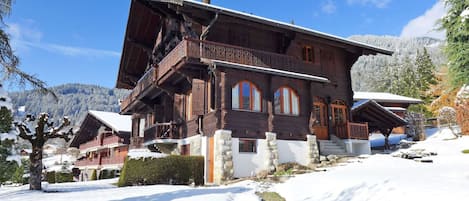 Snow, Winter, Property, House, Building, Town, Sky, Real Estate, Home, Tree