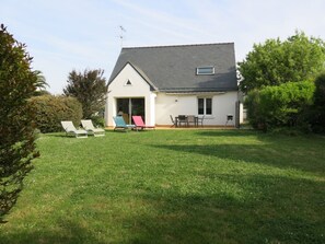 Ciel, Plante, Fenêtre, Bâtiment, Arbre, Maison, Porte, Nuage, Lot Terre, Chalet