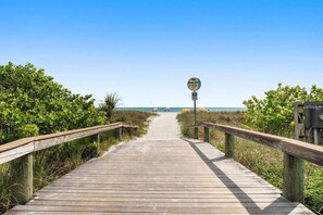 Boardwalk to Upham Beach