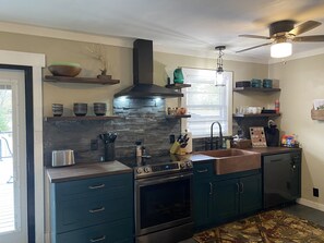 Full kitchen remodel (Feb. 2022)