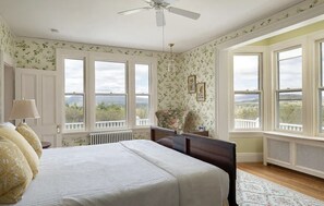 Master bedroom with extensive mountain views/