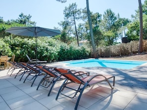 Plant, Furniture, Sky, Chair, Tree, Table, Outdoor Furniture, Shade, Outdoor Table, Leisure