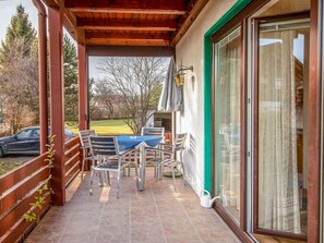 Property, Building, House, Porch, Room, Real Estate, Home, Furniture, Architecture, Interior Design
