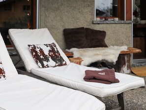 Furniture, Comfort, Wood, Interior Design, Pillow, Living Room, Outdoor Furniture, Couch, Rectangle, Studio Couch