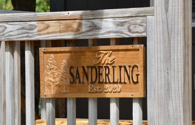 The Sanderling Tiny Cabin Water Access/Private Shared dock