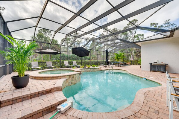 Naples Vacation Rental | 5BR | 4BA | Step-Free Access | 4,300 Sq Ft